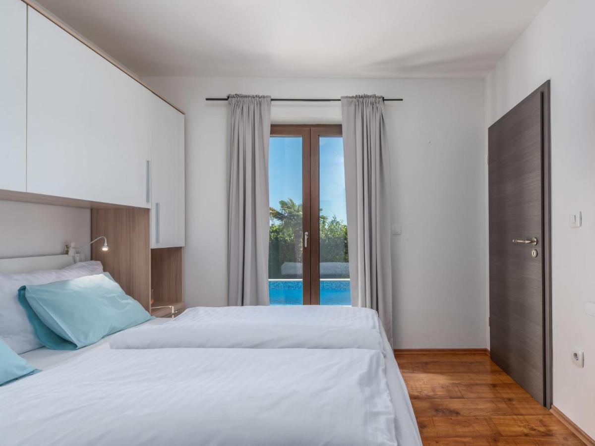 Holiday Home Villa Joy By Interhome Novigrad  Zewnętrze zdjęcie