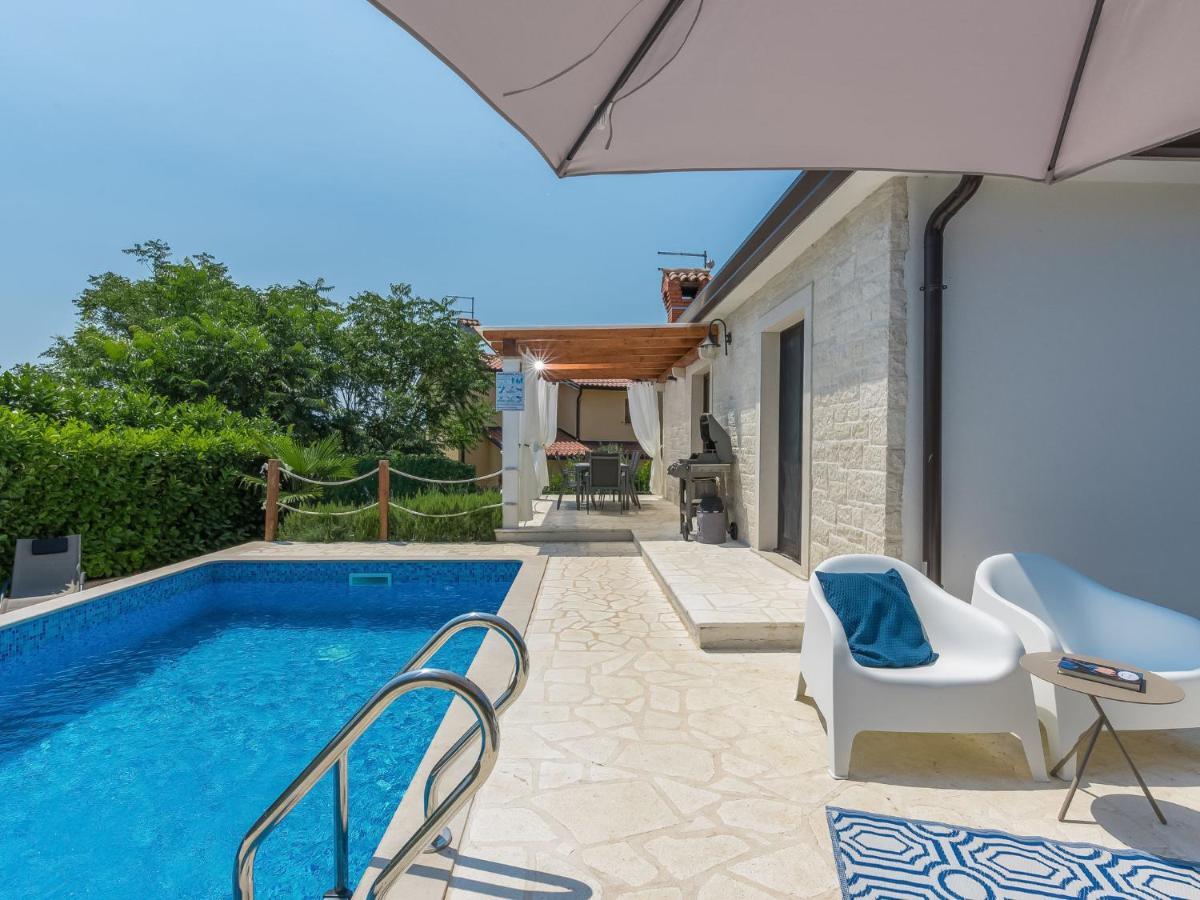Holiday Home Villa Joy By Interhome Novigrad  Zewnętrze zdjęcie